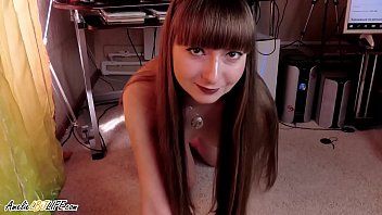 Play The girl with excellent blowjob qualities proves to you that she is capable of these feats