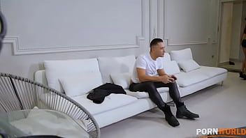 play Sinnlicher Porno, bei dem ihr Freund ihre Muschi leckt
