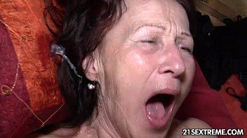 Play His good sex mother-in-law penetrated her pussy as much as he could