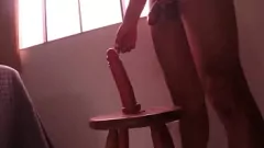 play O treino solo fica excêntrico com Big Dildo - Emo amador desconhecido