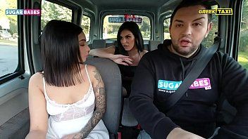 Play Models in ecstasy have sex in the car with a fat man