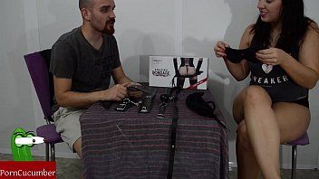 play تربط امرأة سمراء الوحشية زوجها وتمارس الجنس بين ذراعيه