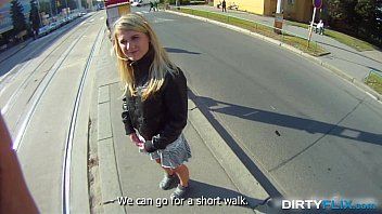 play Zabrany za pasek i zabrany w miejsce, aby uprawiać seks oralny i pieprzyć kutasa w jej dupie cipki porno